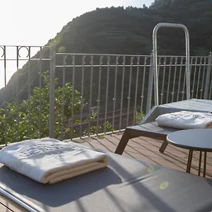  Guest house The Sunset Line Italy