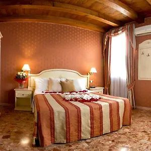 *** Hotel Conterie Italy